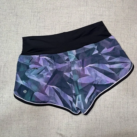 Lululemon Drop It Low Athletic Short in Pretty Prism Multi Black Lilac Size 10 - Picture 8 of 11